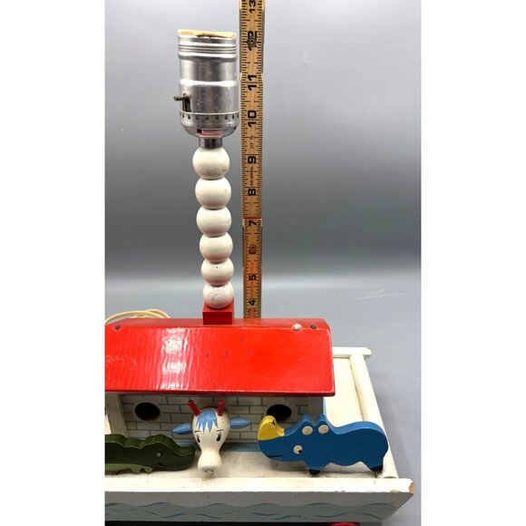 Vtg Noahs Ark Wooden Nursery Lamp Animals DOES NOT WORK - Picture 9 of 9